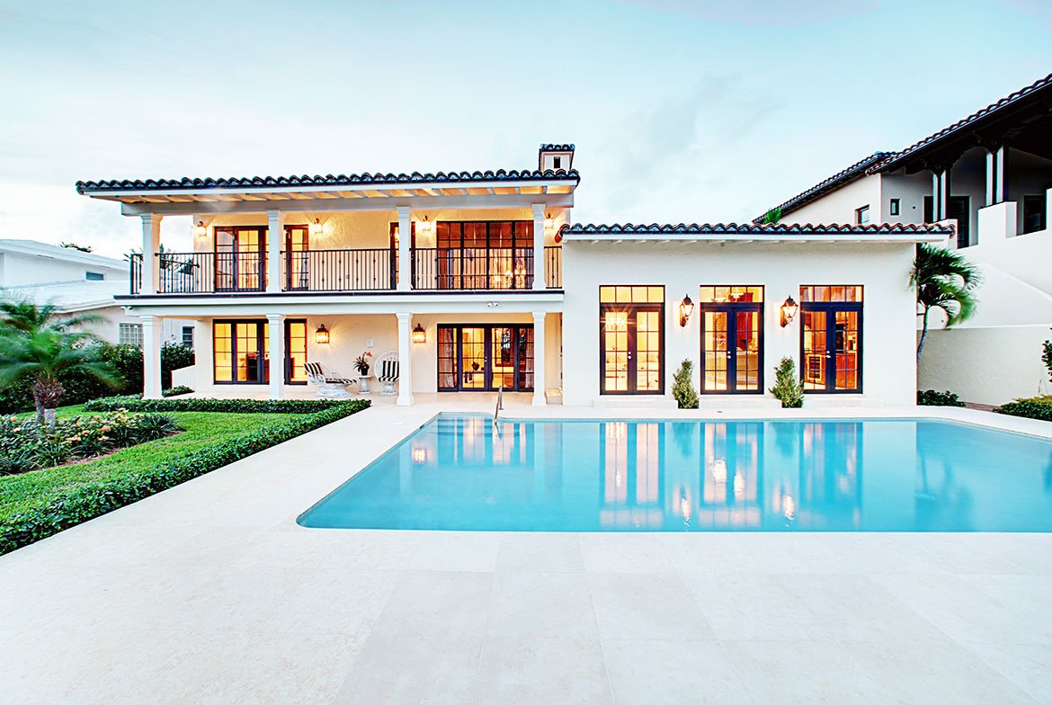 villa-4 Villa with pool for sale