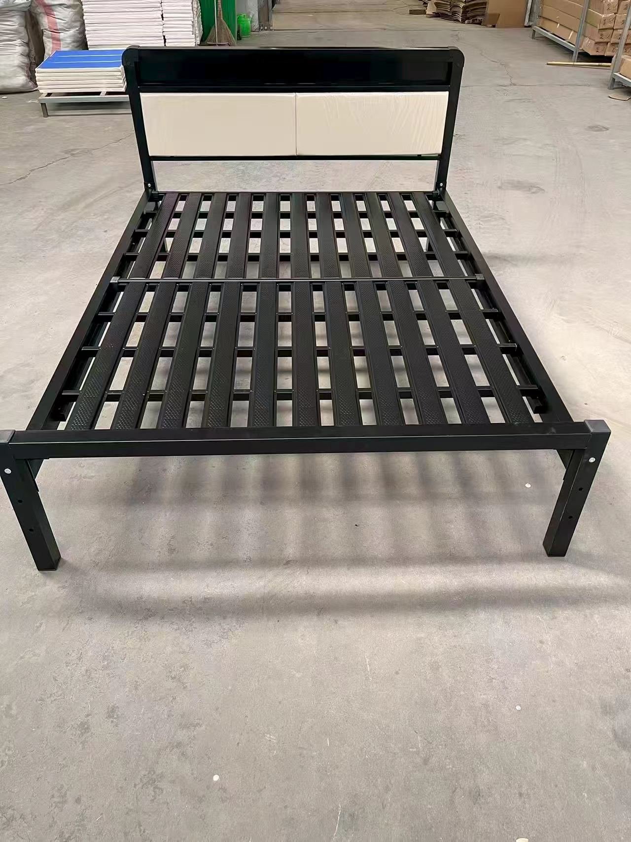 King Size Bed with Plyboard