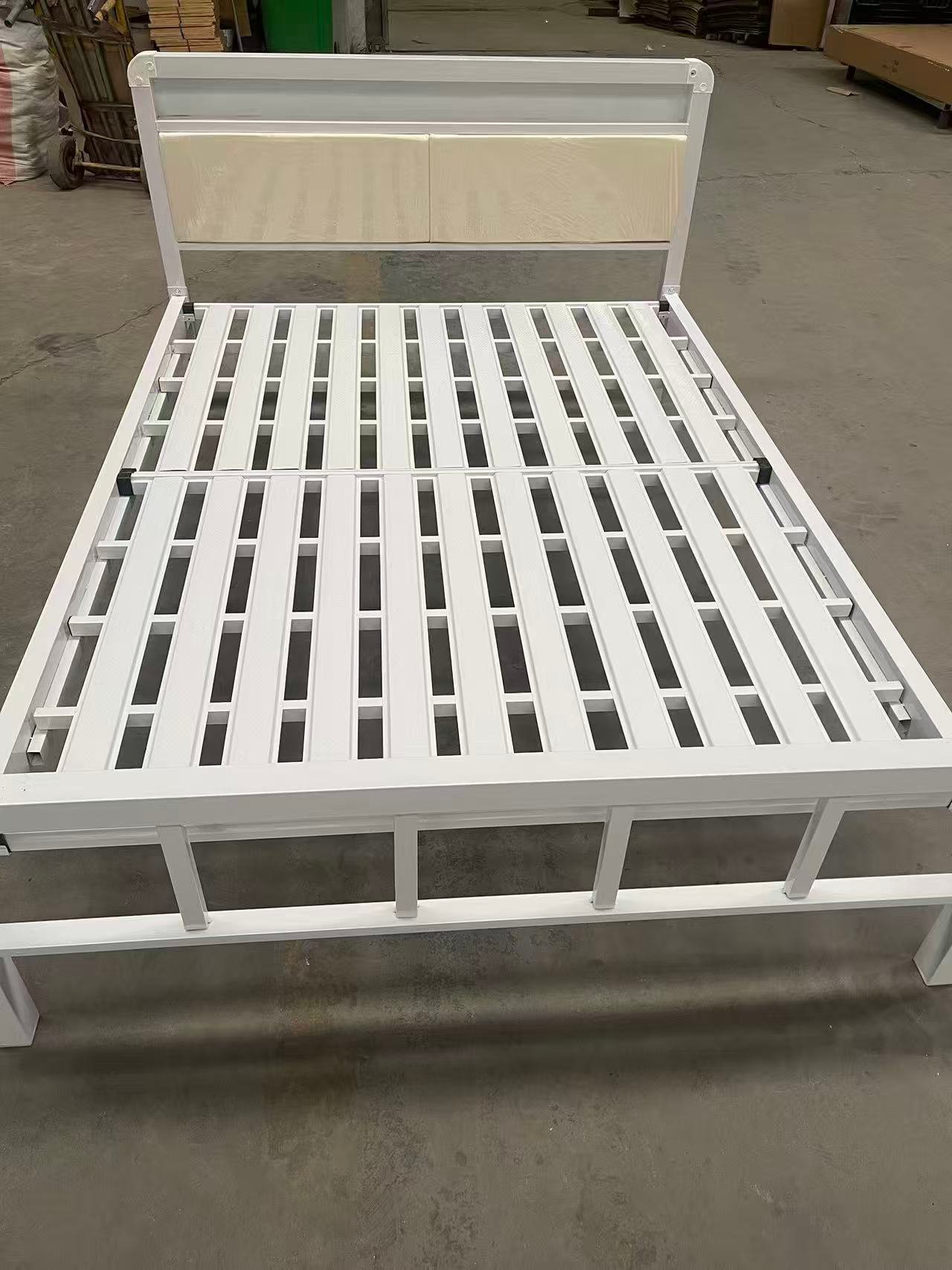 King Size Bed with Plyboard
