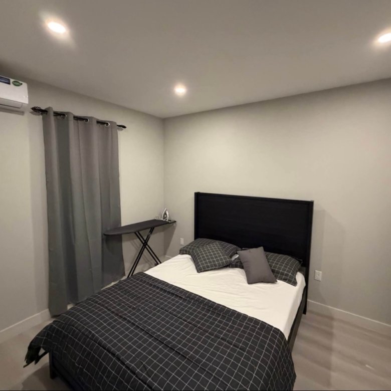 Luxury Apartment Building for Sale!
